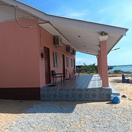 Roomstay Tokbah Demuara Kuala Besut Dış mekan fotoğraf