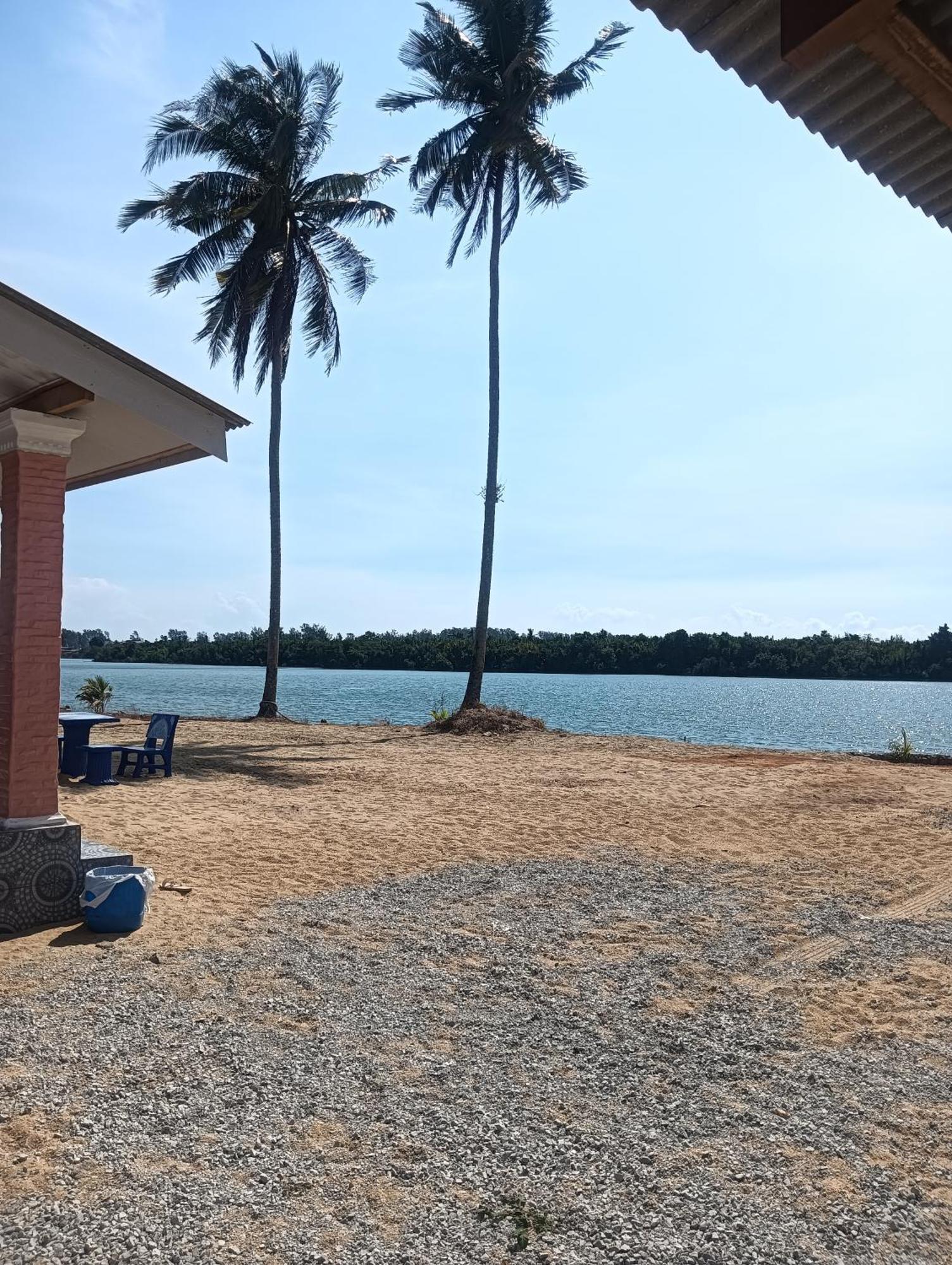 Roomstay Tokbah Demuara Kuala Besut Dış mekan fotoğraf